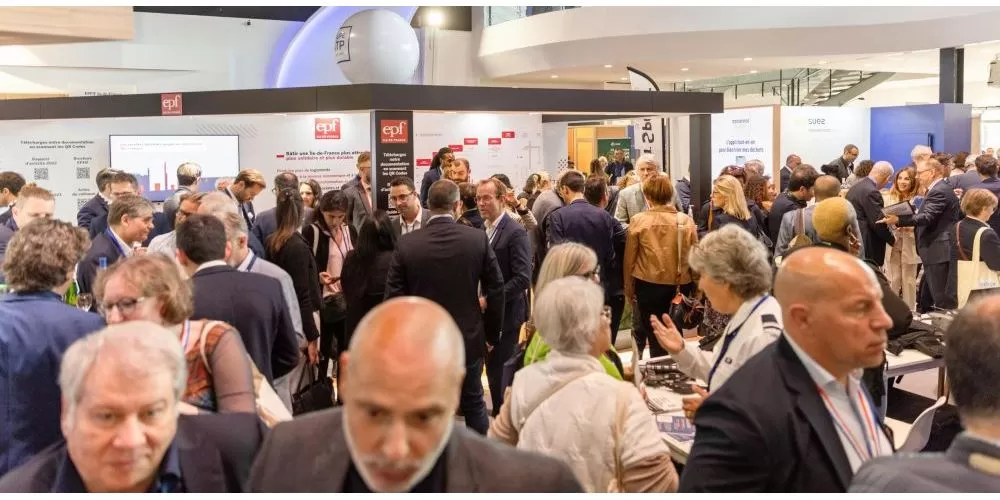 Apéritif sur les stands